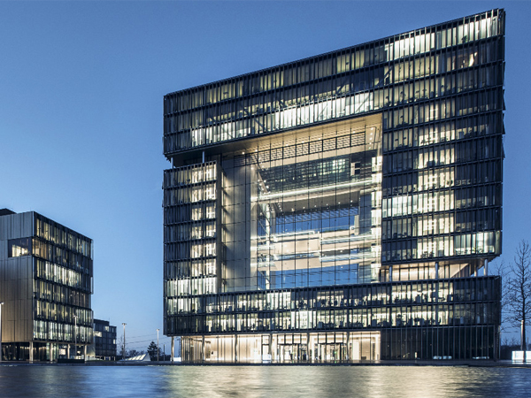 蒂森克虜伯機(jī)器人事業(yè)部達(dá)成長(zhǎng)期戰(zhàn)略合作